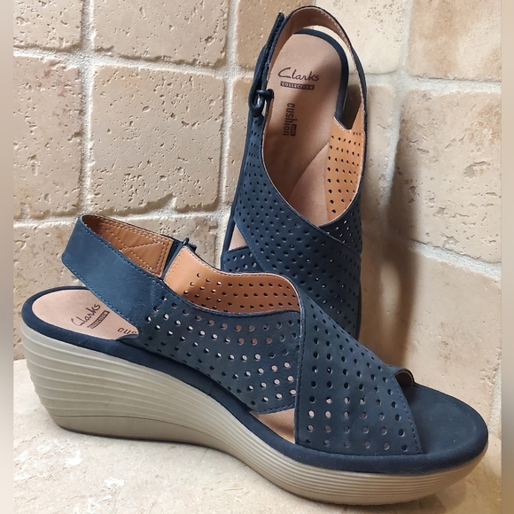 Clarks | Shoes | Clarks Womens Size 7 Reedly Variel Nubuck Navy Wedge ...
